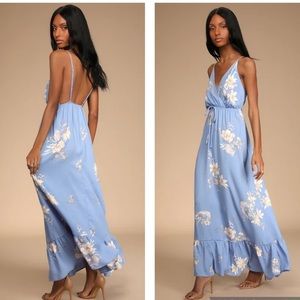 Lulu’s Festival Vacay Light Blue Floral Print Size Small Maxi Dress